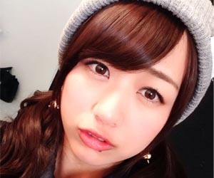 篠崎彩奈　病気　バセドウ病　目　復帰　いつ